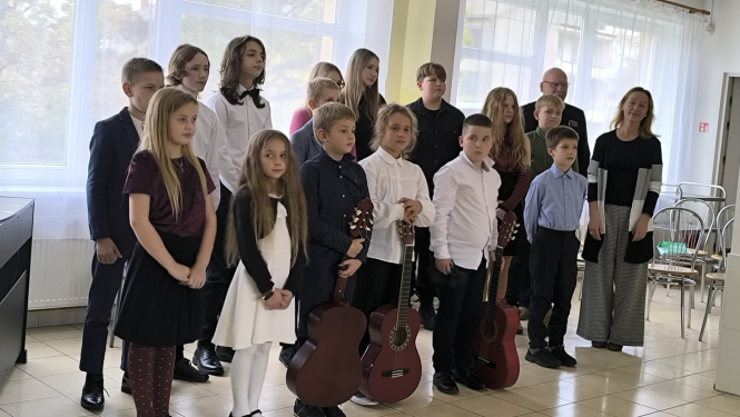 Ciemos Alsungas mūzikas skolas audzēkņi